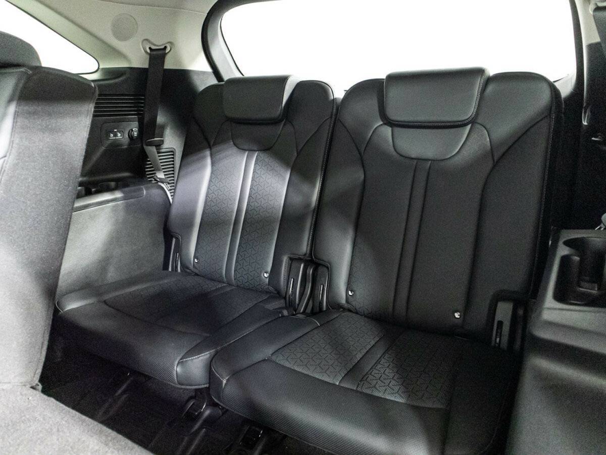 Купить Kia Sorento с пробегом. Фото: #10