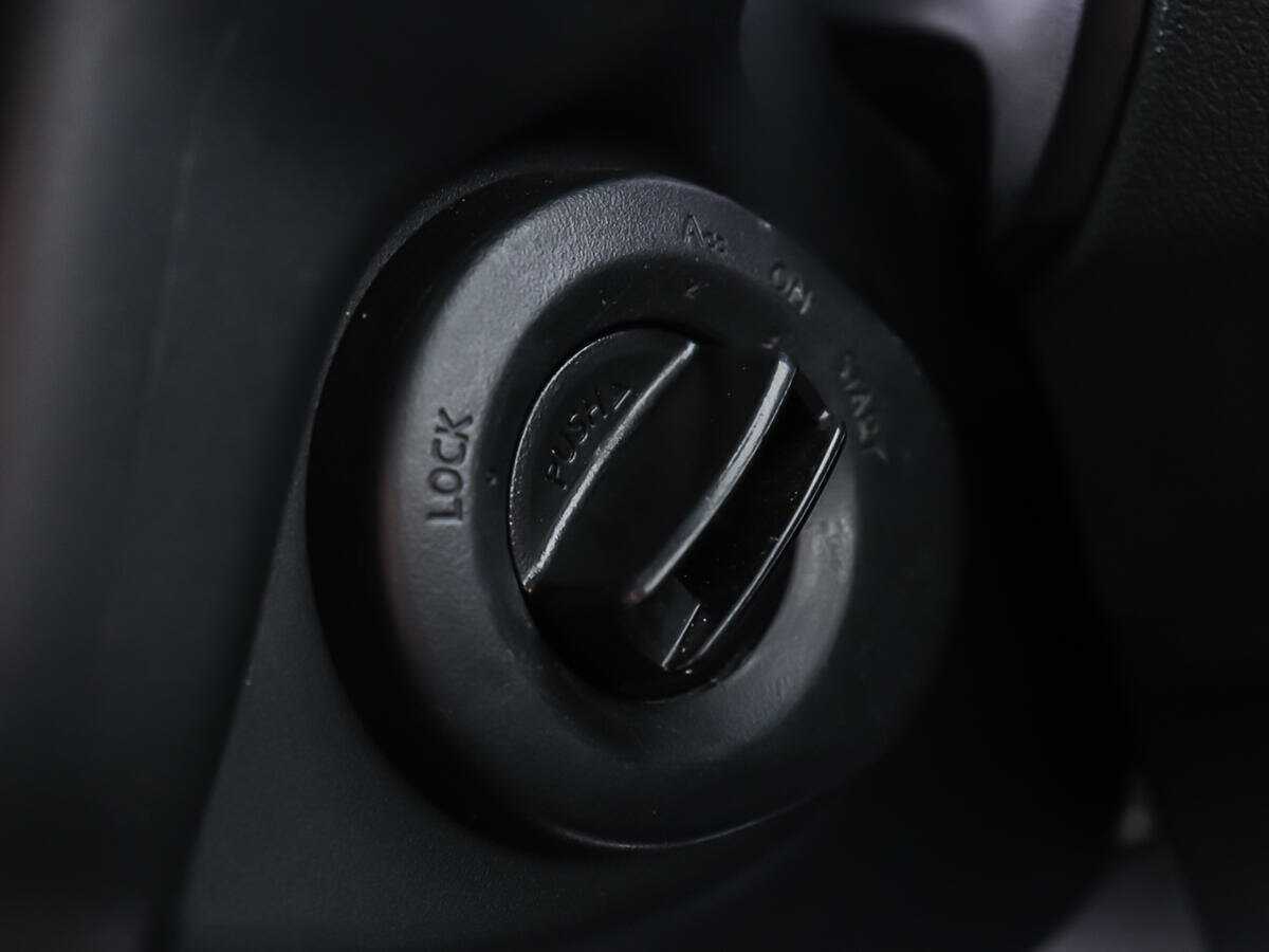 Купить Nissan X-Trail с пробегом. Фото: #17