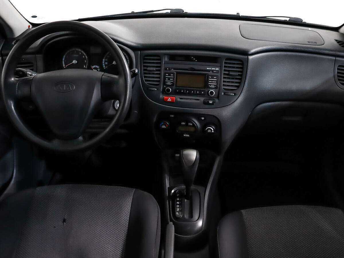 Купить Kia Rio с пробегом. Фото: #9