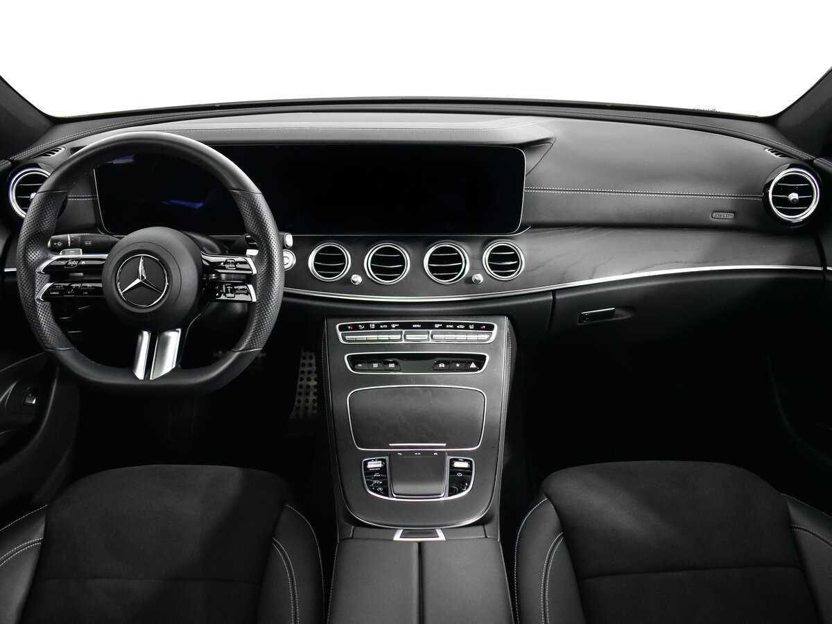Купить Mercedes-Benz E-Класс с пробегом. Фото: #10