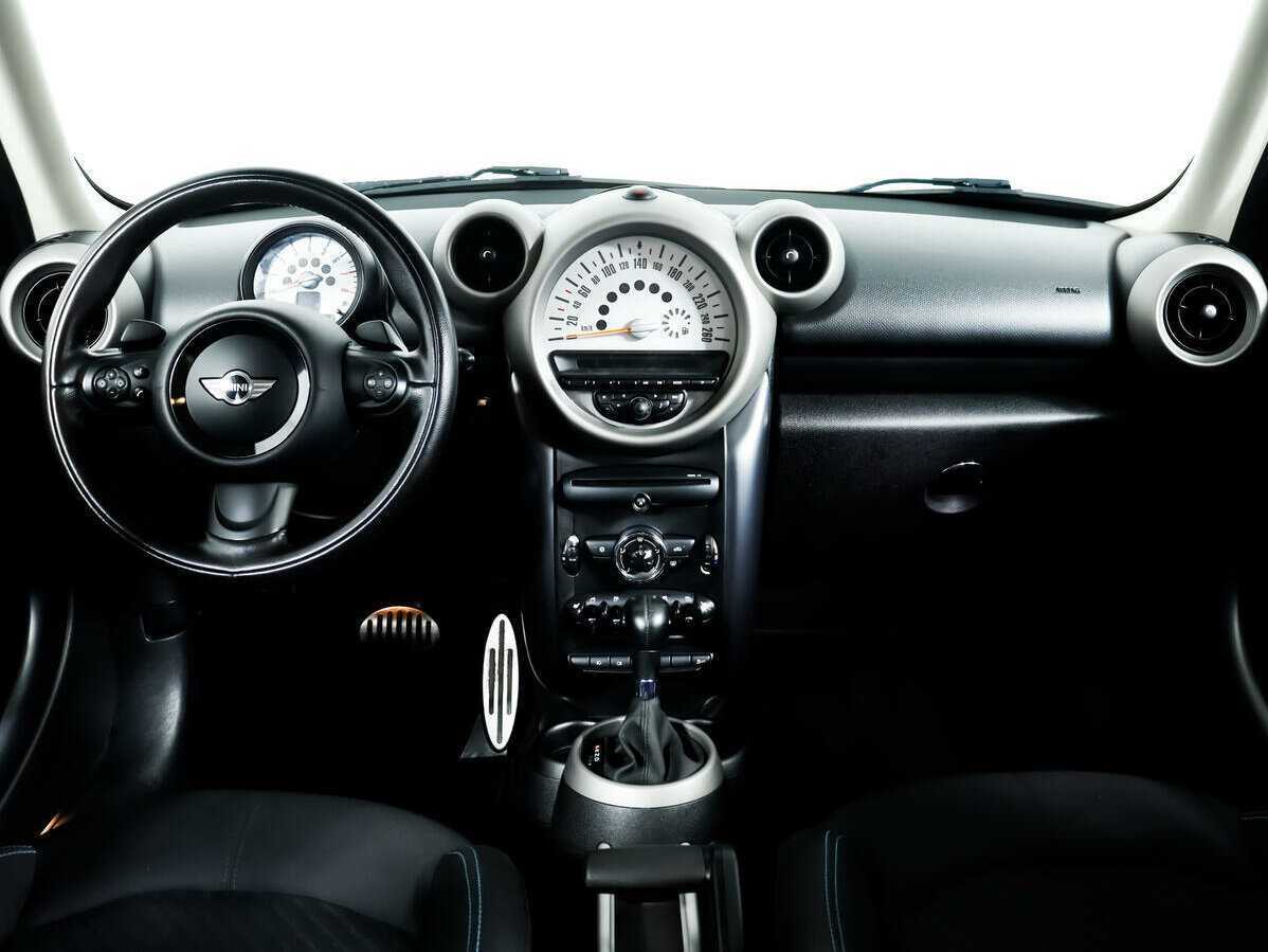 Купить Mini Countryman с пробегом. Фото: #9