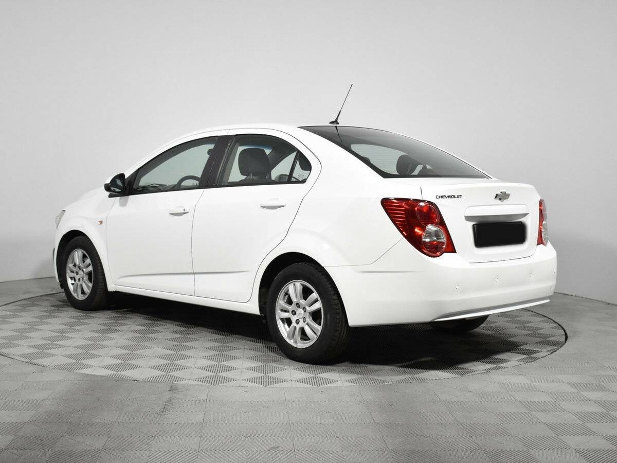 Купить Chevrolet Aveo с пробегом. Фото: #6