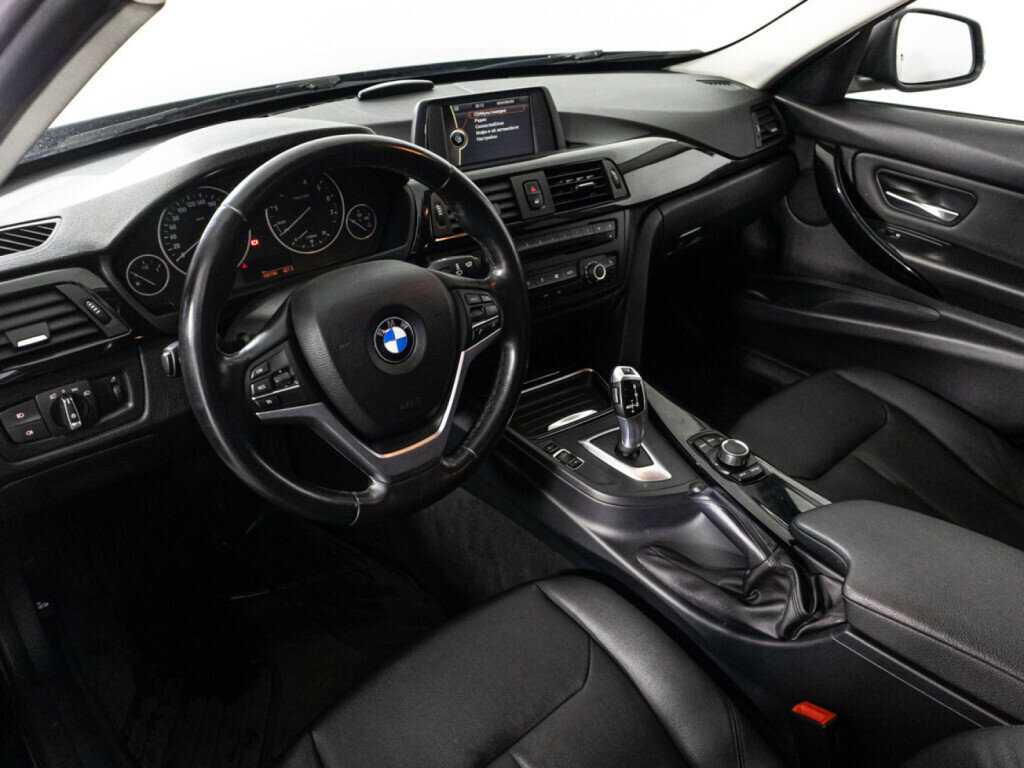Купить BMW 3 серии с пробегом. Фото: #10
