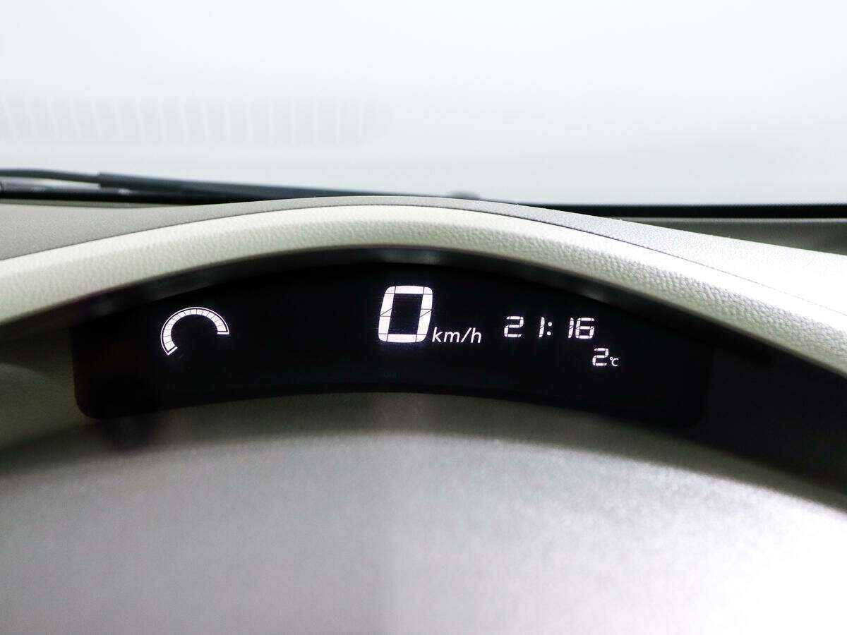 Купить Nissan Leaf с пробегом. Фото: #12