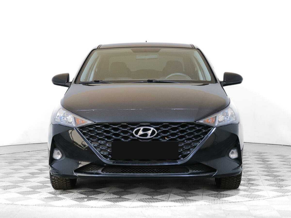 Купить Hyundai Solaris с пробегом. Фото: #0