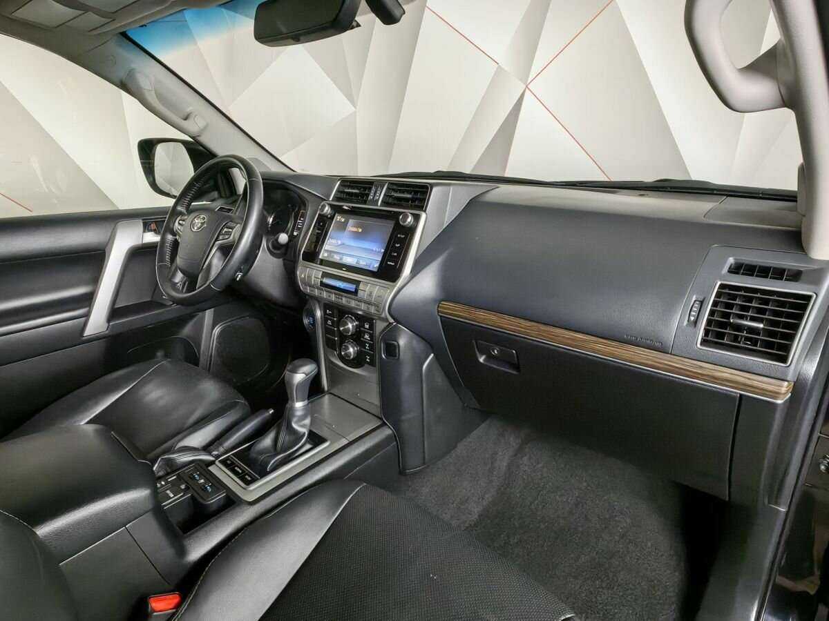 Купить Toyota Land Cruiser Prado с пробегом. Фото: #8