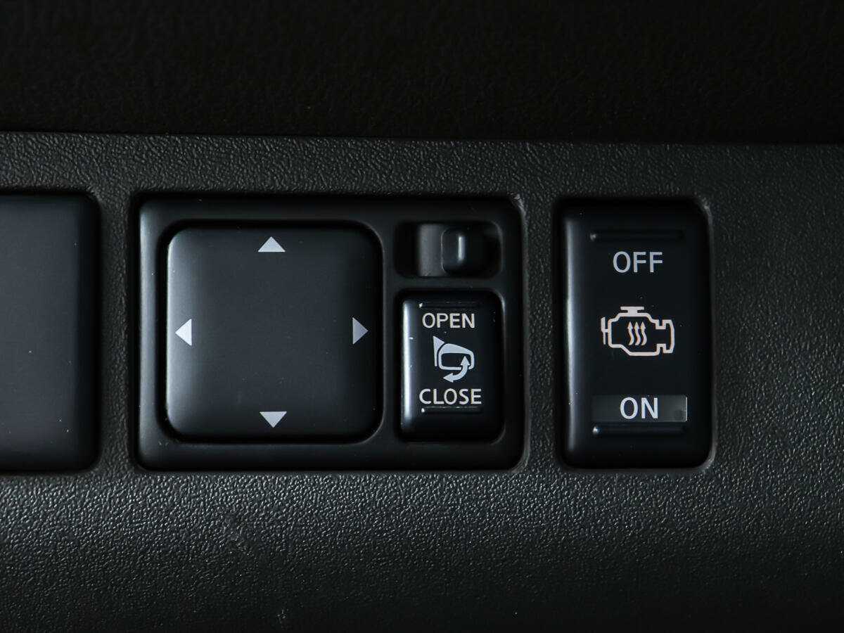Купить Nissan Pathfinder с пробегом. Фото: #14