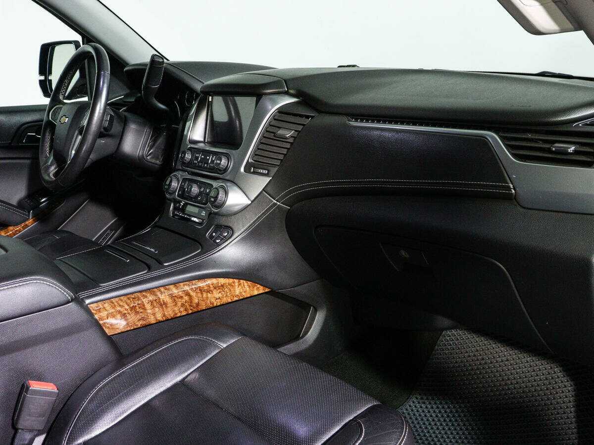 Купить Chevrolet Tahoe с пробегом. Фото: #8