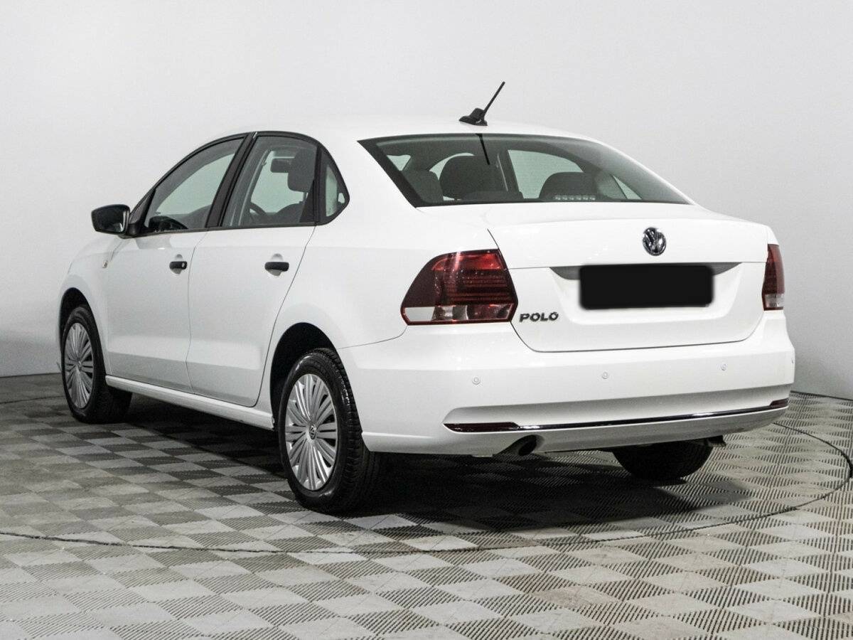 Купить Volkswagen Polo с пробегом. Фото: #6