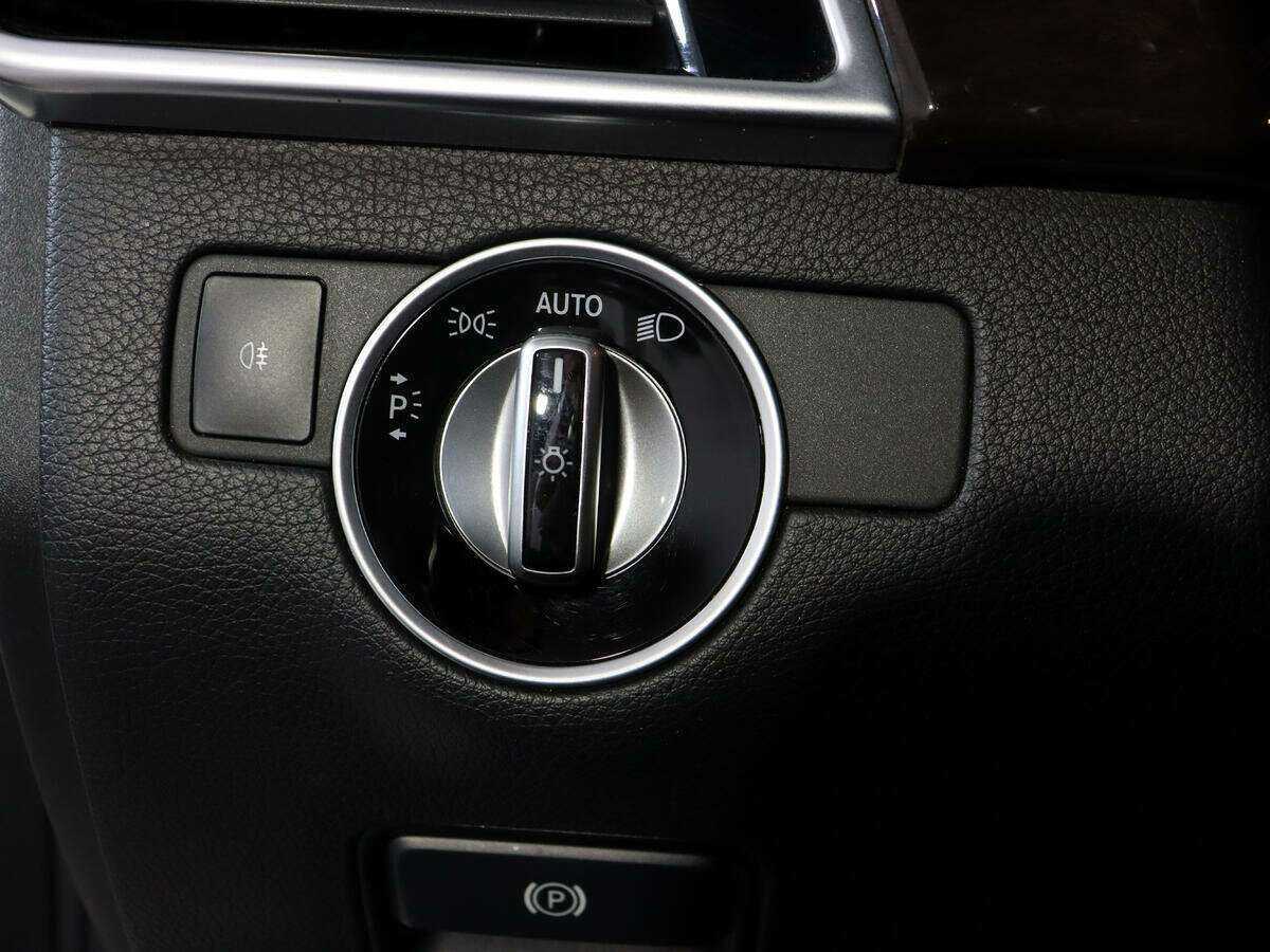 Купить Mercedes-Benz GLS с пробегом. Фото: #24
