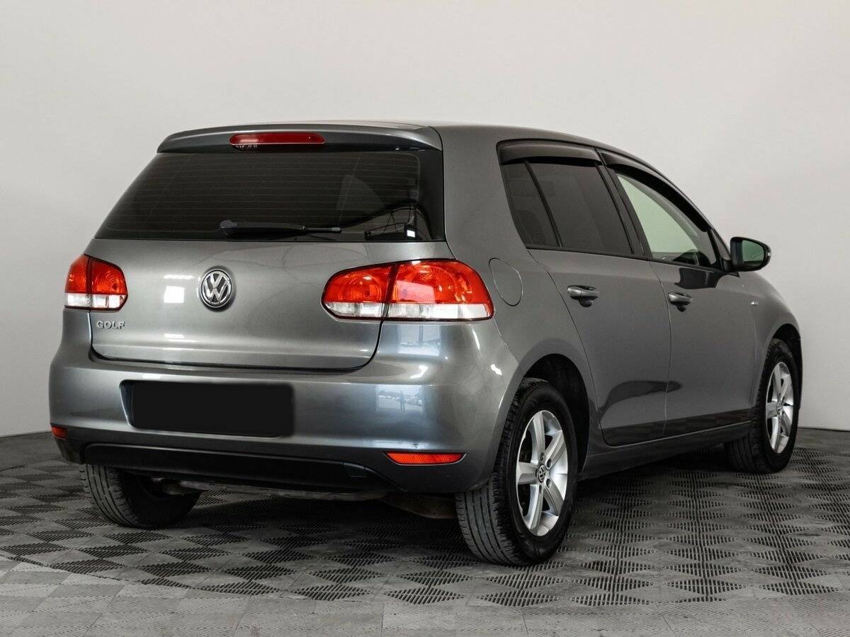 Купить Volkswagen Golf с пробегом. Фото: #4