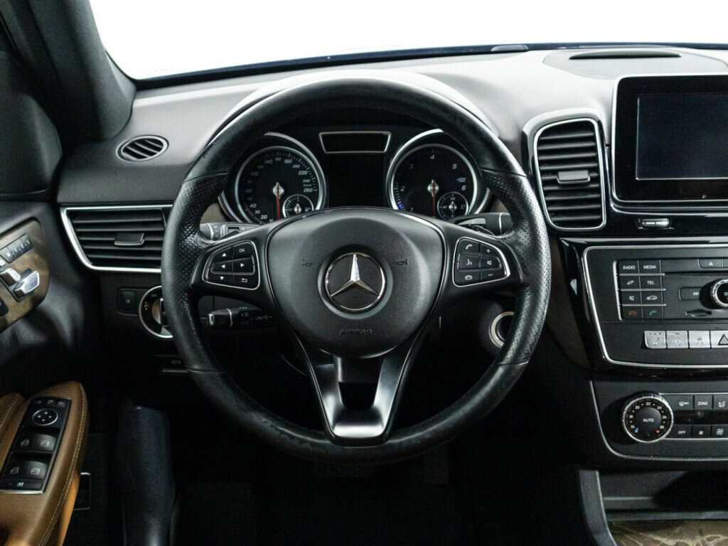 Купить Mercedes-Benz GLE с пробегом. Фото: #22