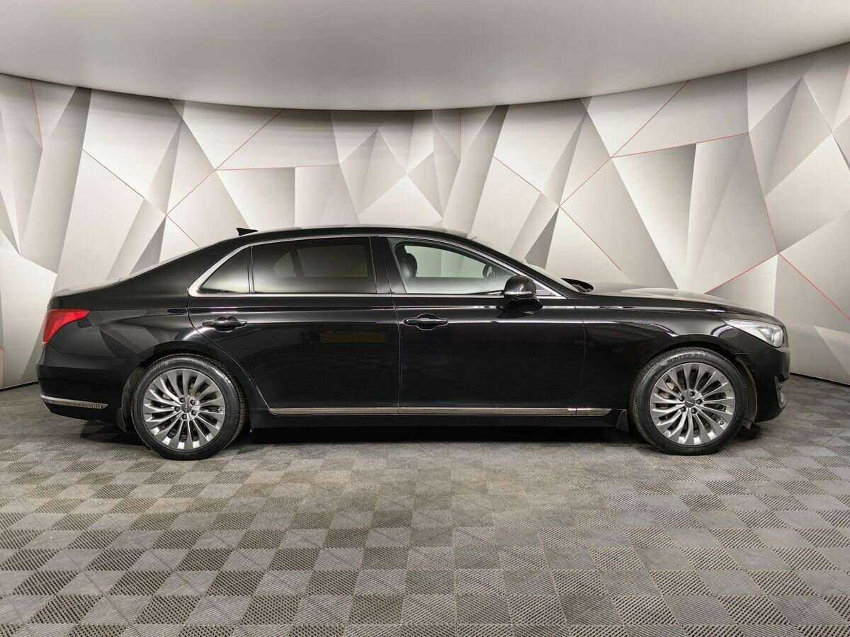Купить Genesis G90 с пробегом. Фото: #5