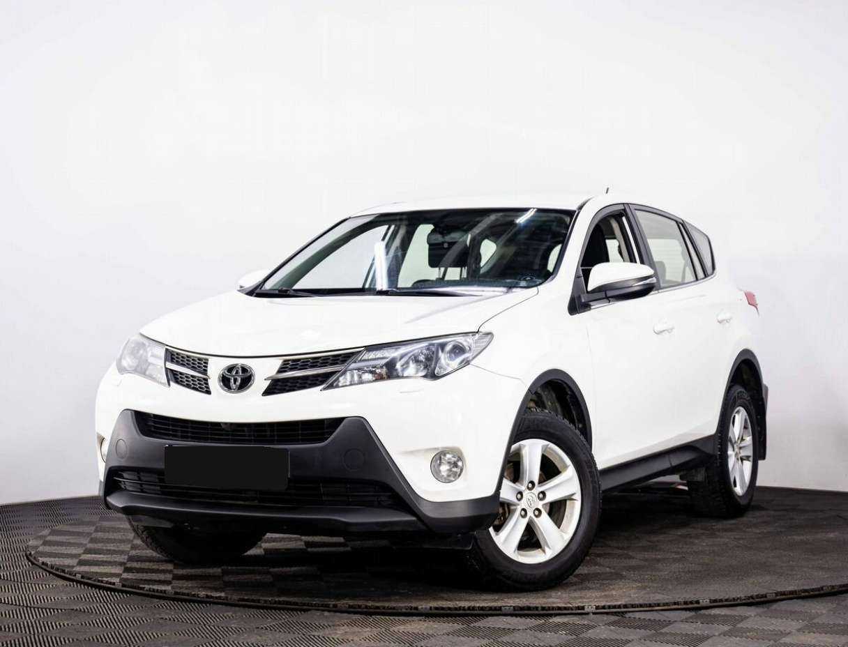 Купить Toyota RAV4 с пробегом. Посмотреть фото