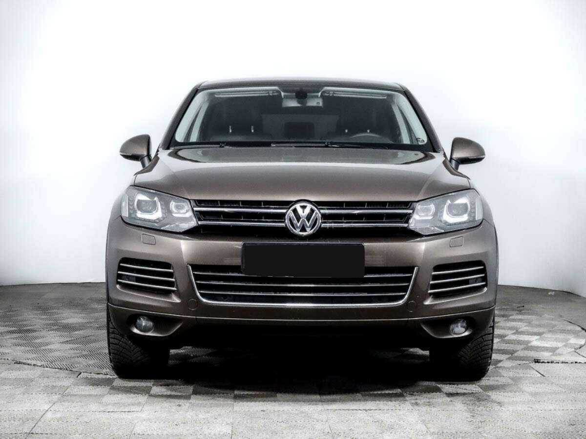 Купить Volkswagen Touareg с пробегом. Фото: #1
