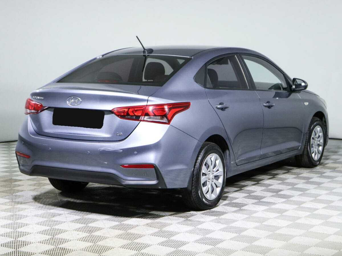 Купить Hyundai Solaris с пробегом. Фото: #3