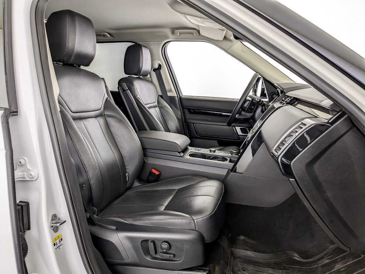 Купить Land Rover Discovery с пробегом. Фото: #23