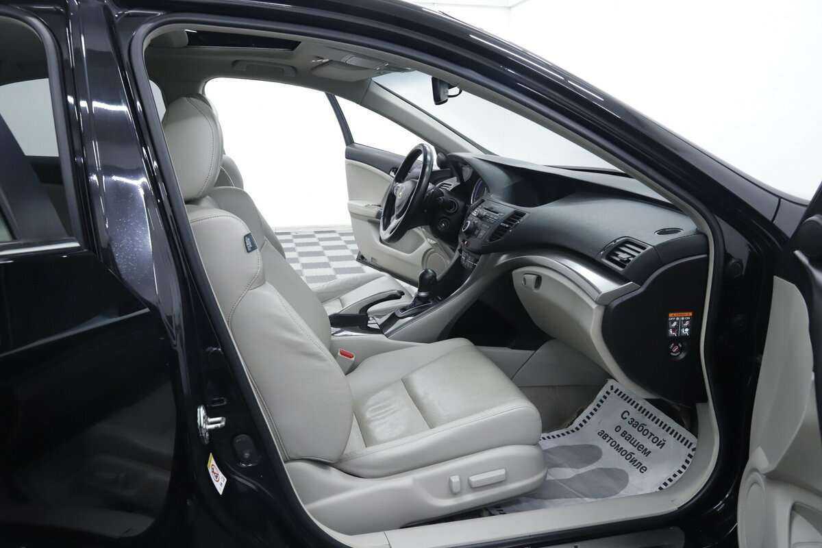 Купить Honda Accord с пробегом. Фото: #15
