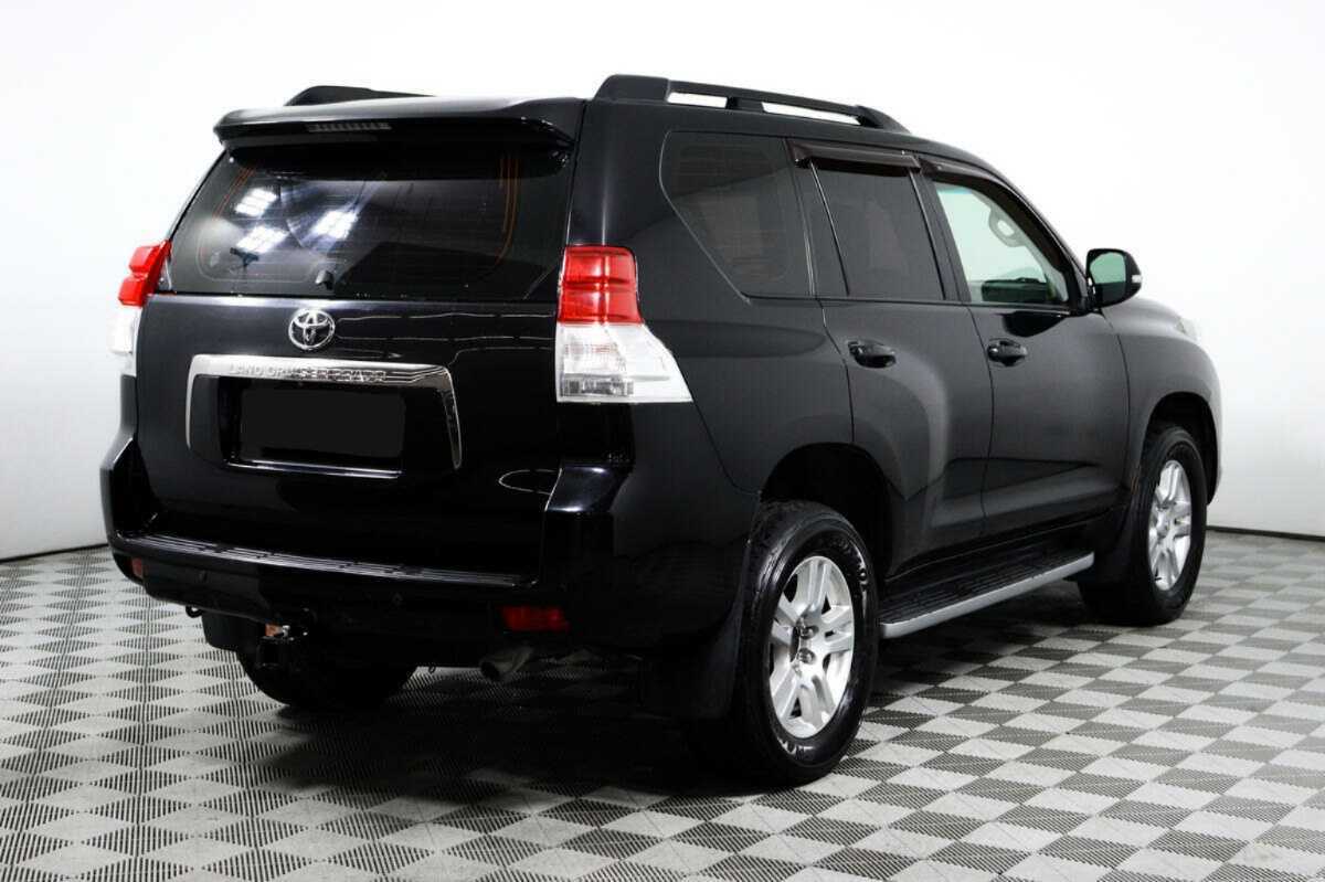 Купить Toyota Land Cruiser Prado с пробегом. Фото: #4