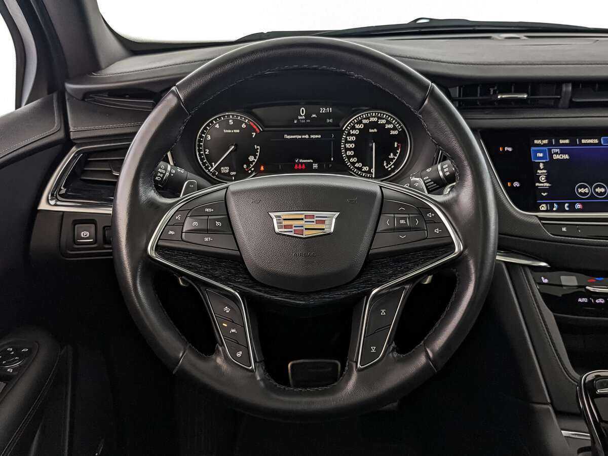 Купить Cadillac XT5 с пробегом. Фото: #21
