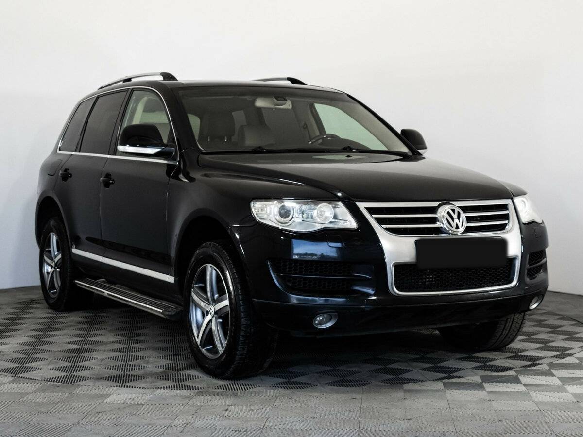 Купить Volkswagen Touareg с пробегом. Фото: #2
