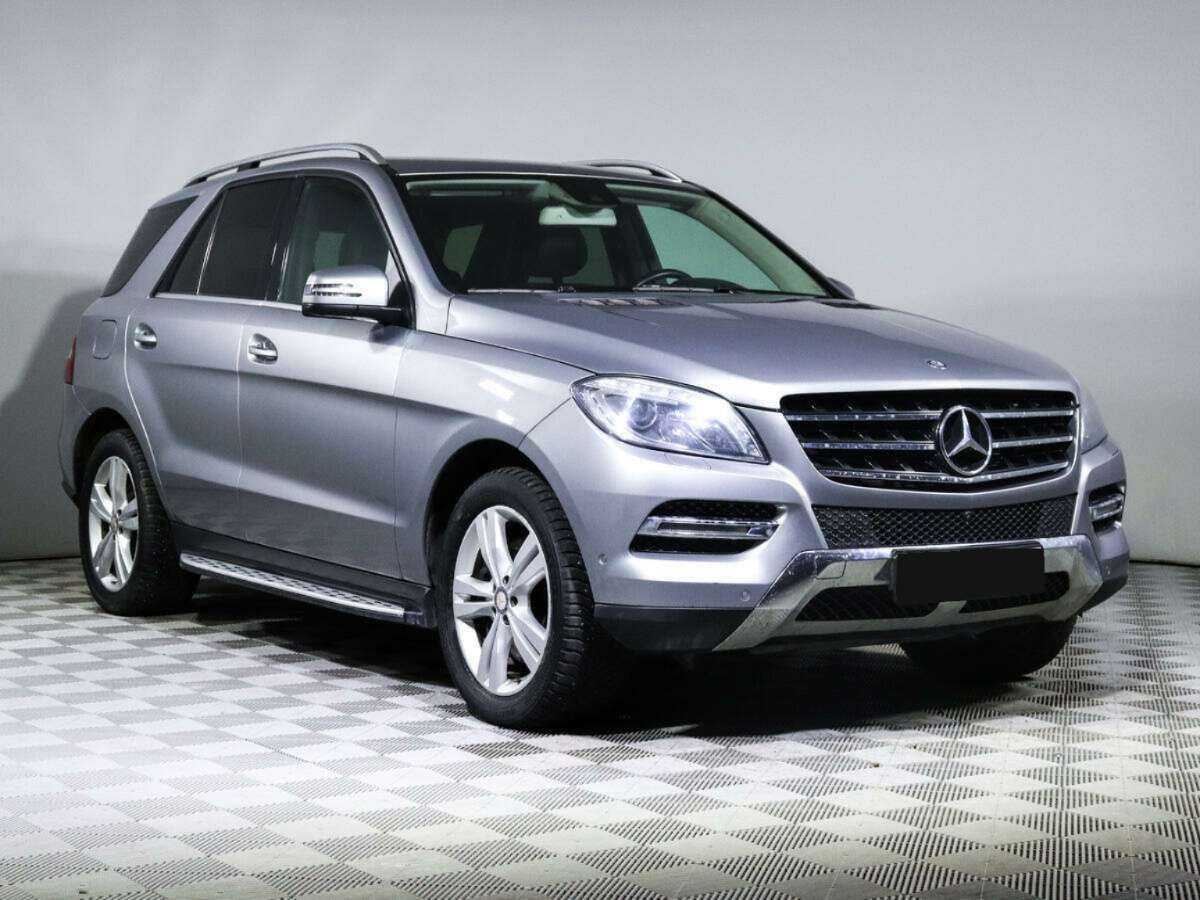 Купить Mercedes-Benz M-Класс с пробегом. Фото: #2