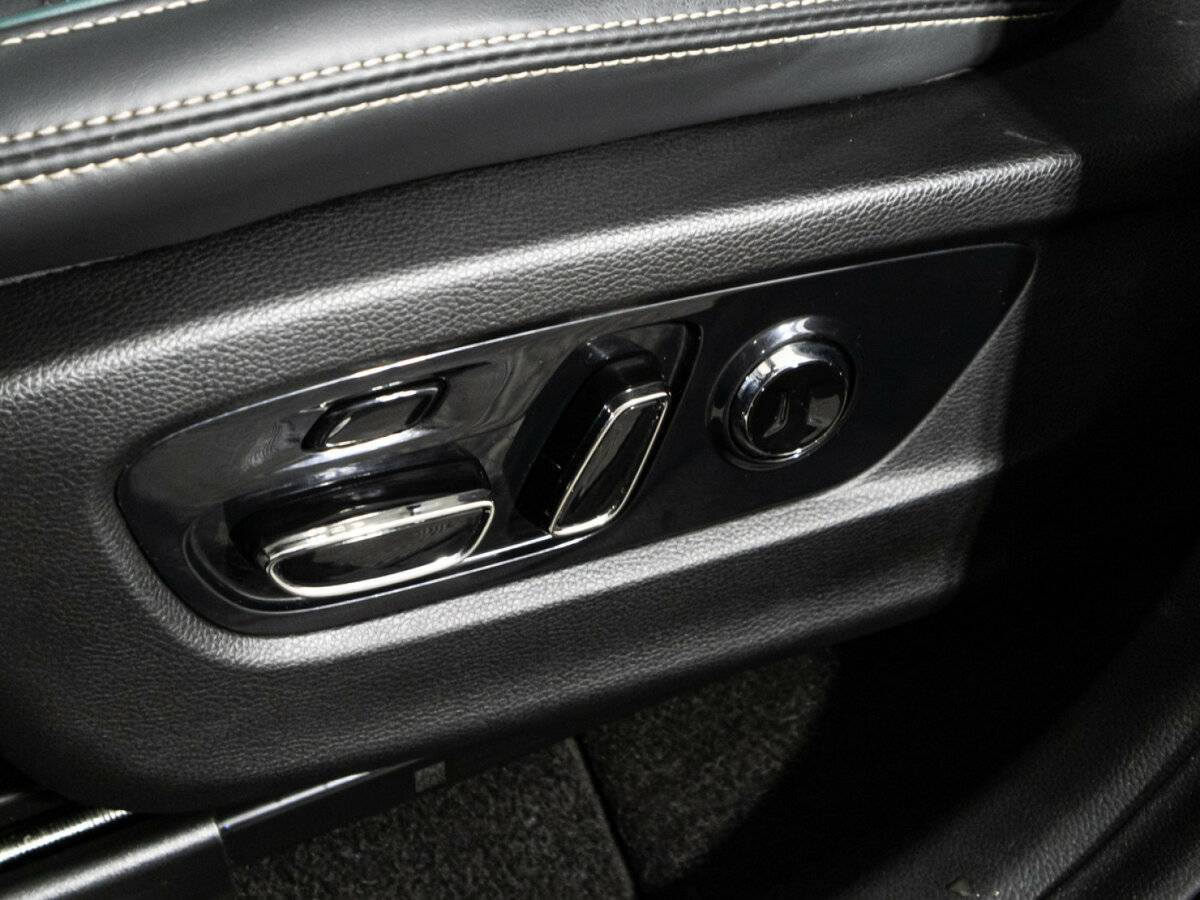 Купить GAC GS8 с пробегом. Фото: #20