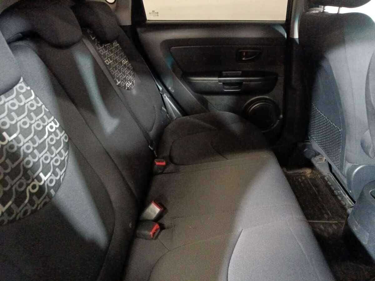 Купить Kia Soul с пробегом. Фото: #10