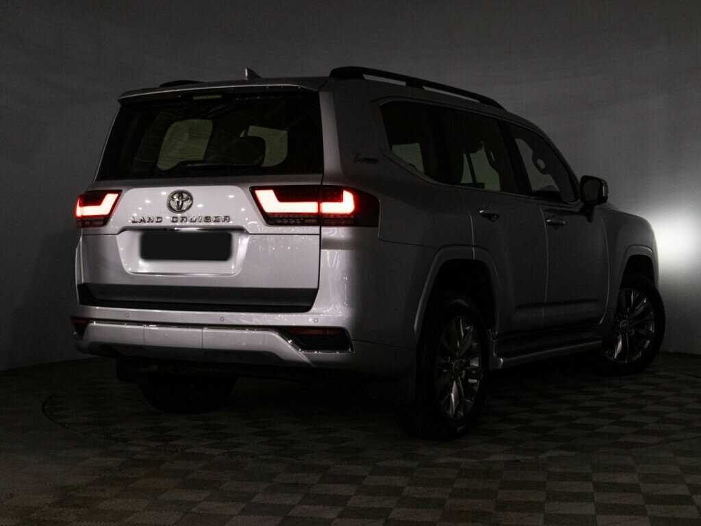 Купить Toyota Land Cruiser с пробегом. Фото: #25