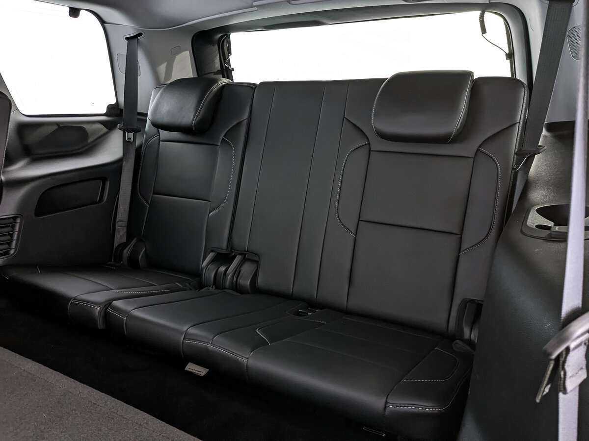 Купить Chevrolet Tahoe с пробегом. Фото: #24