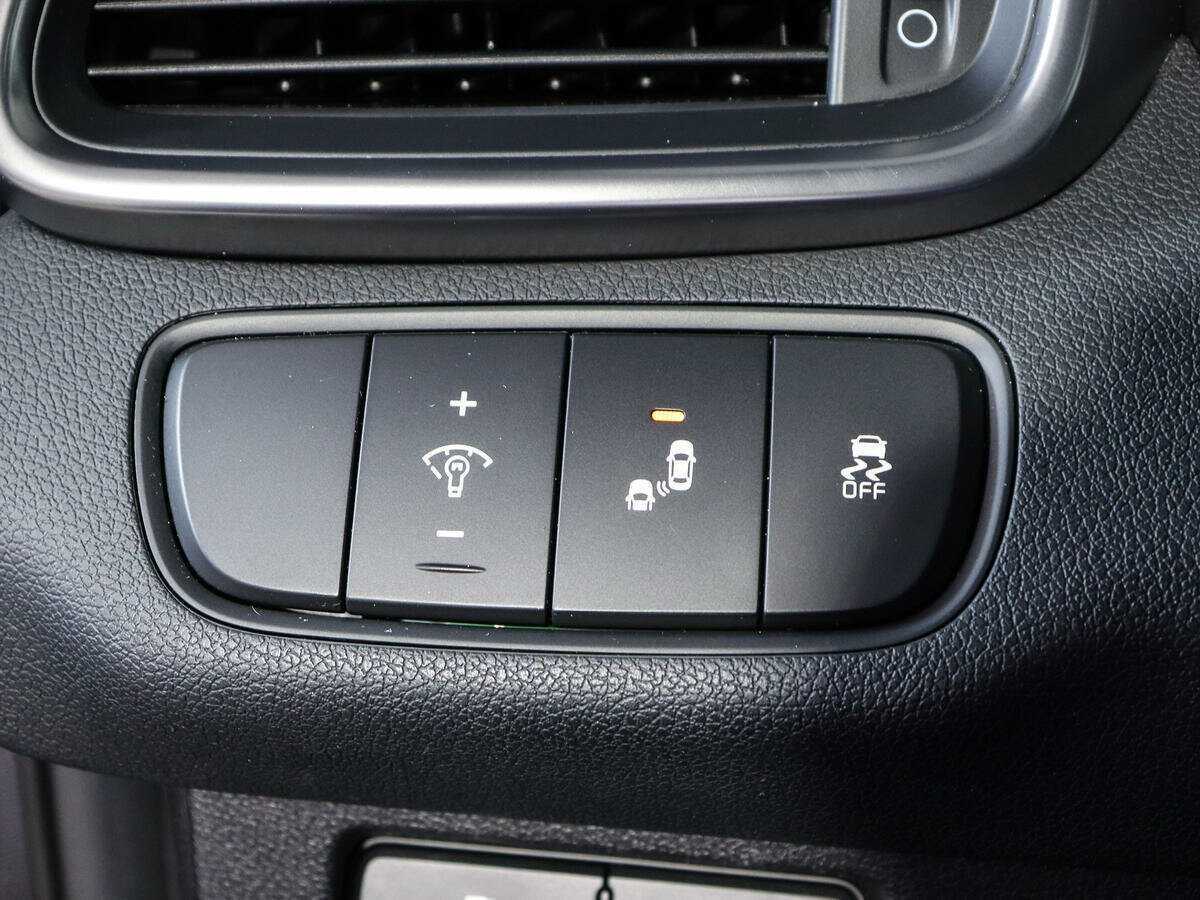 Купить Kia Sorento с пробегом. Фото: #21