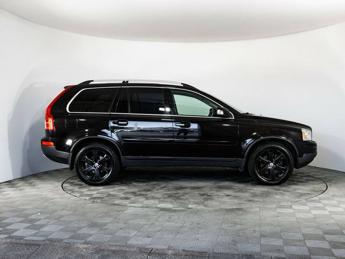 Купить Volvo XC90 с пробегом. Фото: #3