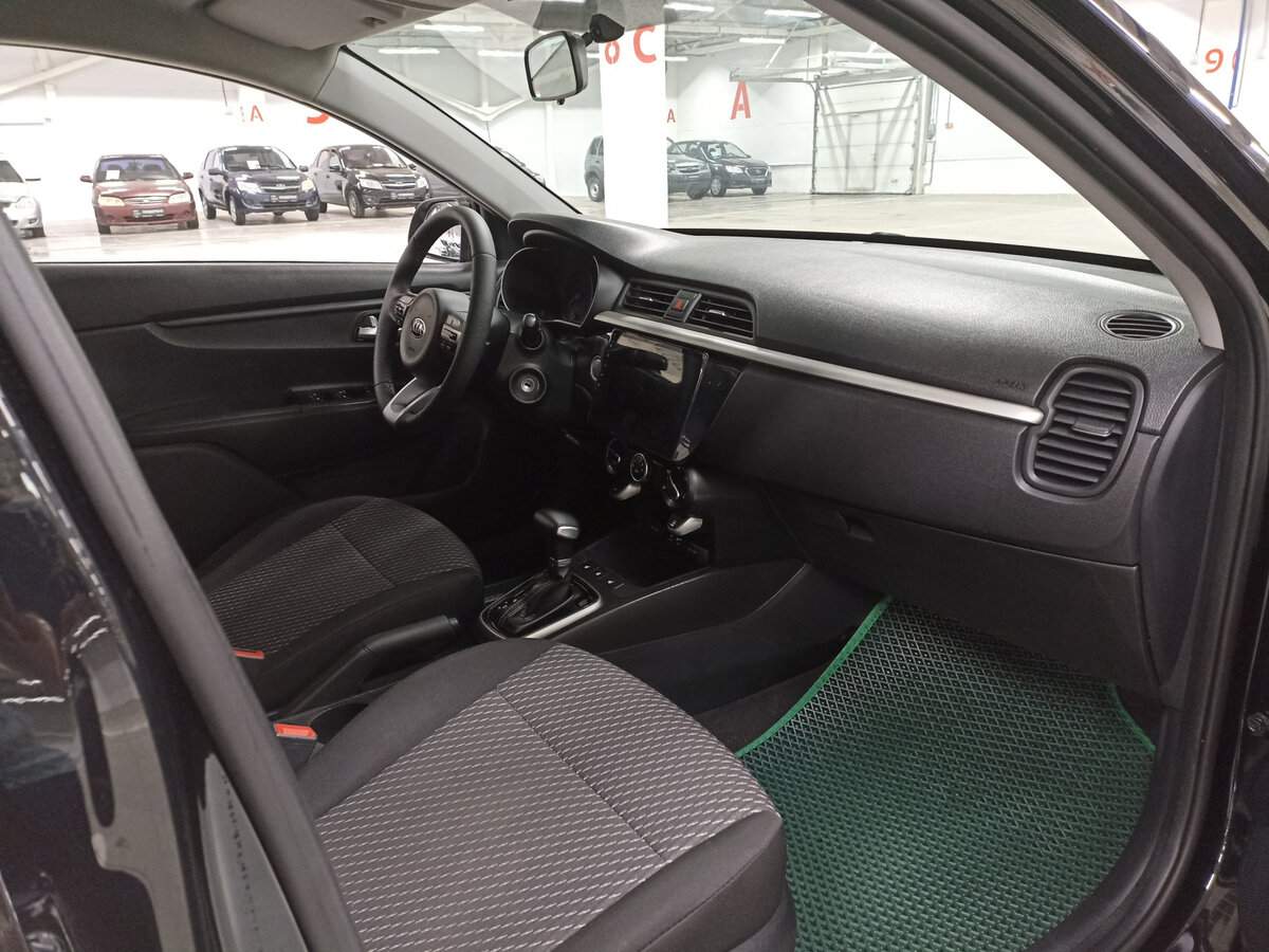 Купить Kia Rio с пробегом. Фото: #10