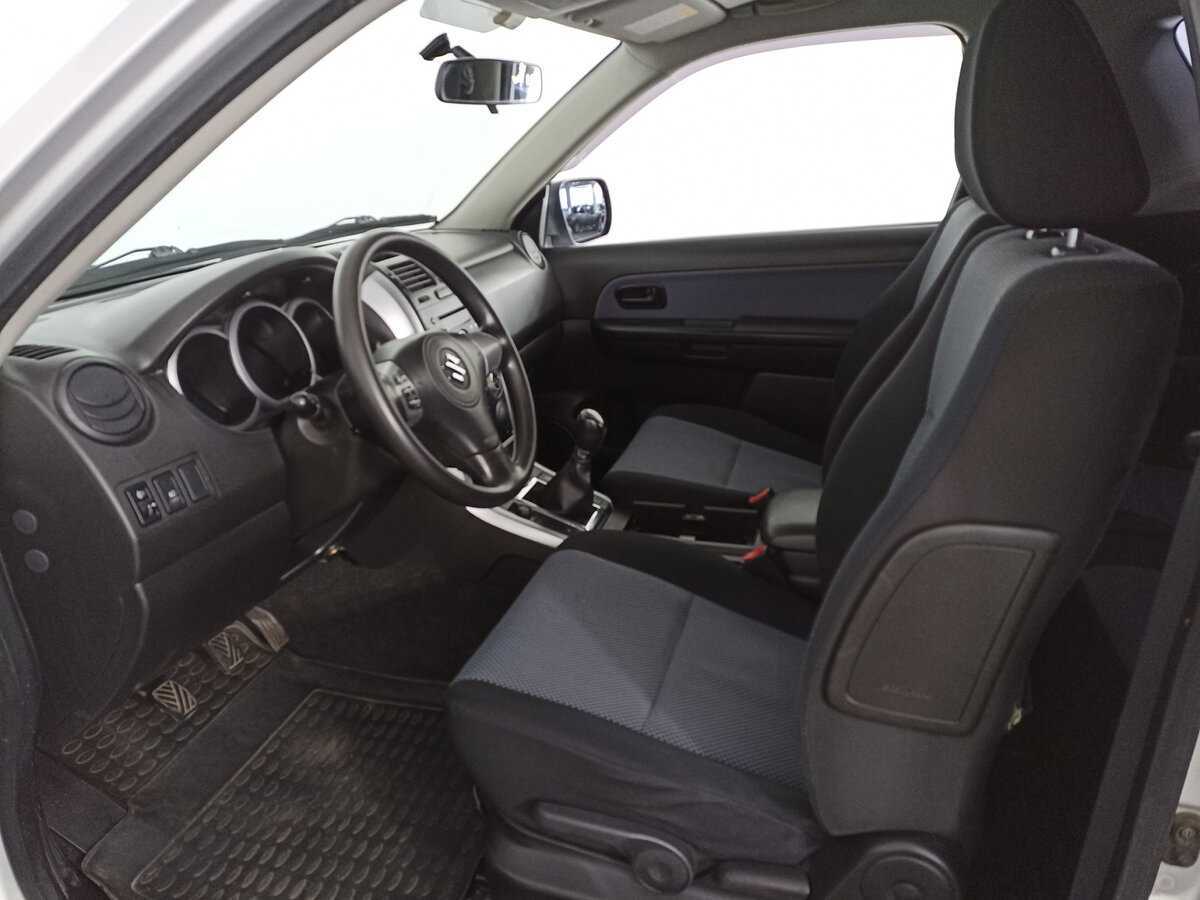 Купить Suzuki Grand Vitara с пробегом. Фото: #11