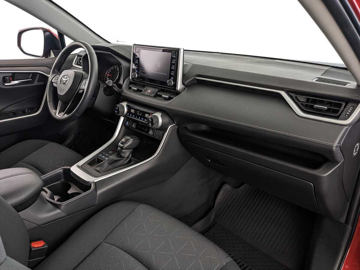 Купить Toyota RAV4 с пробегом. Фото: #8