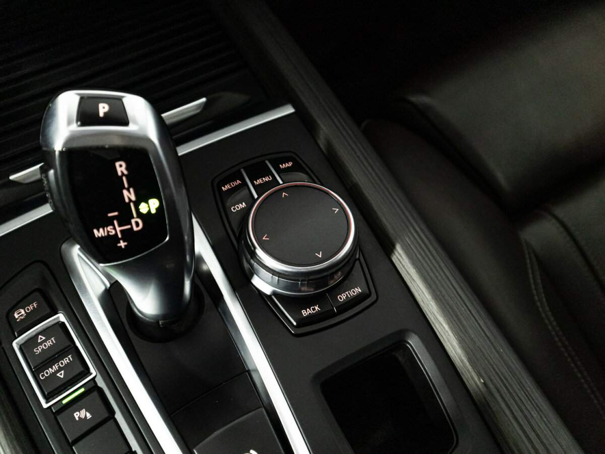 Купить BMW X5 с пробегом. Фото: #23