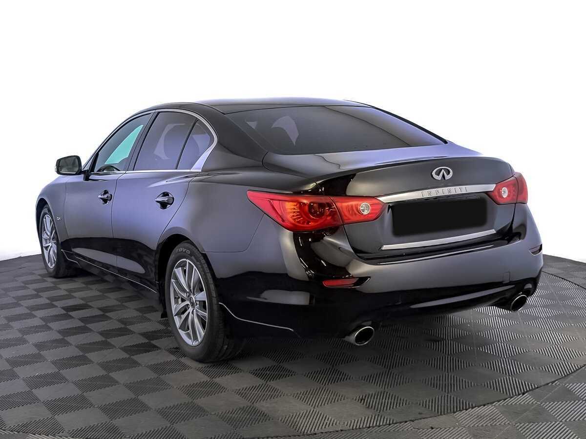 Купить Infiniti Q50 с пробегом. Фото: #6