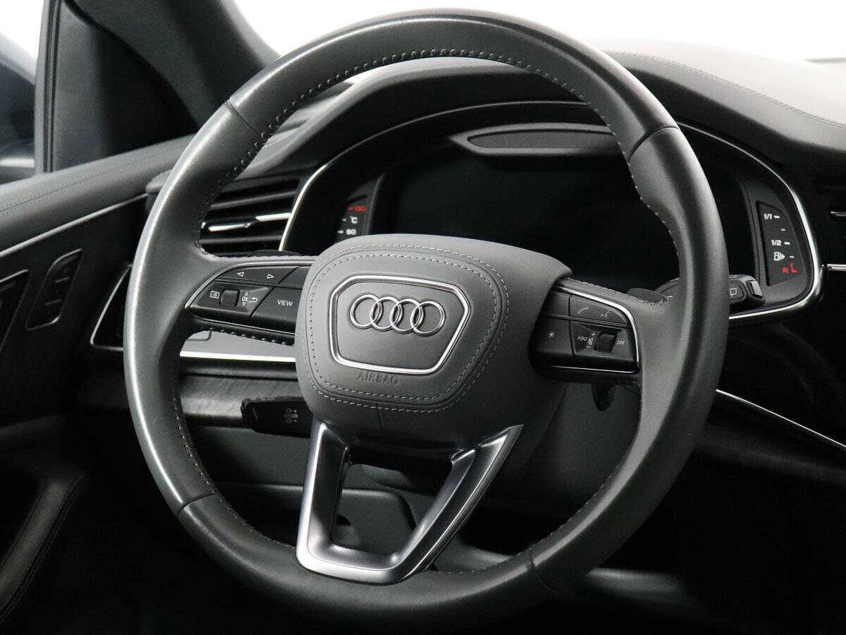 Купить Audi Q8 с пробегом. Фото: #17
