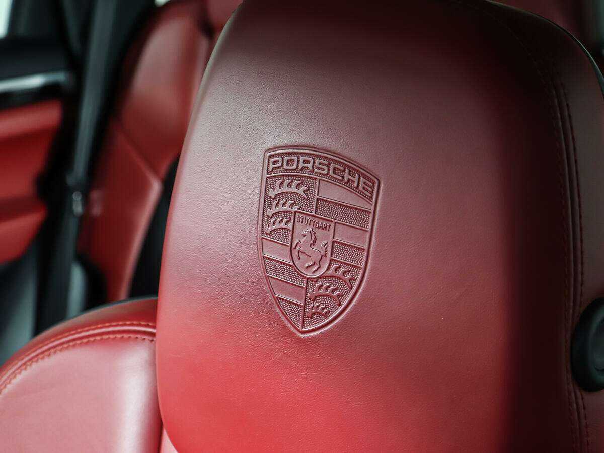 Купить Porsche Cayenne с пробегом. Фото: #26