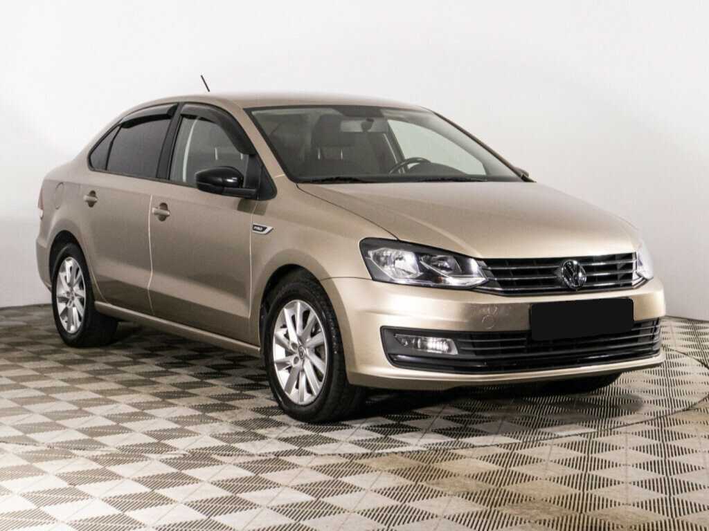 Купить Volkswagen Polo с пробегом. Фото: #2