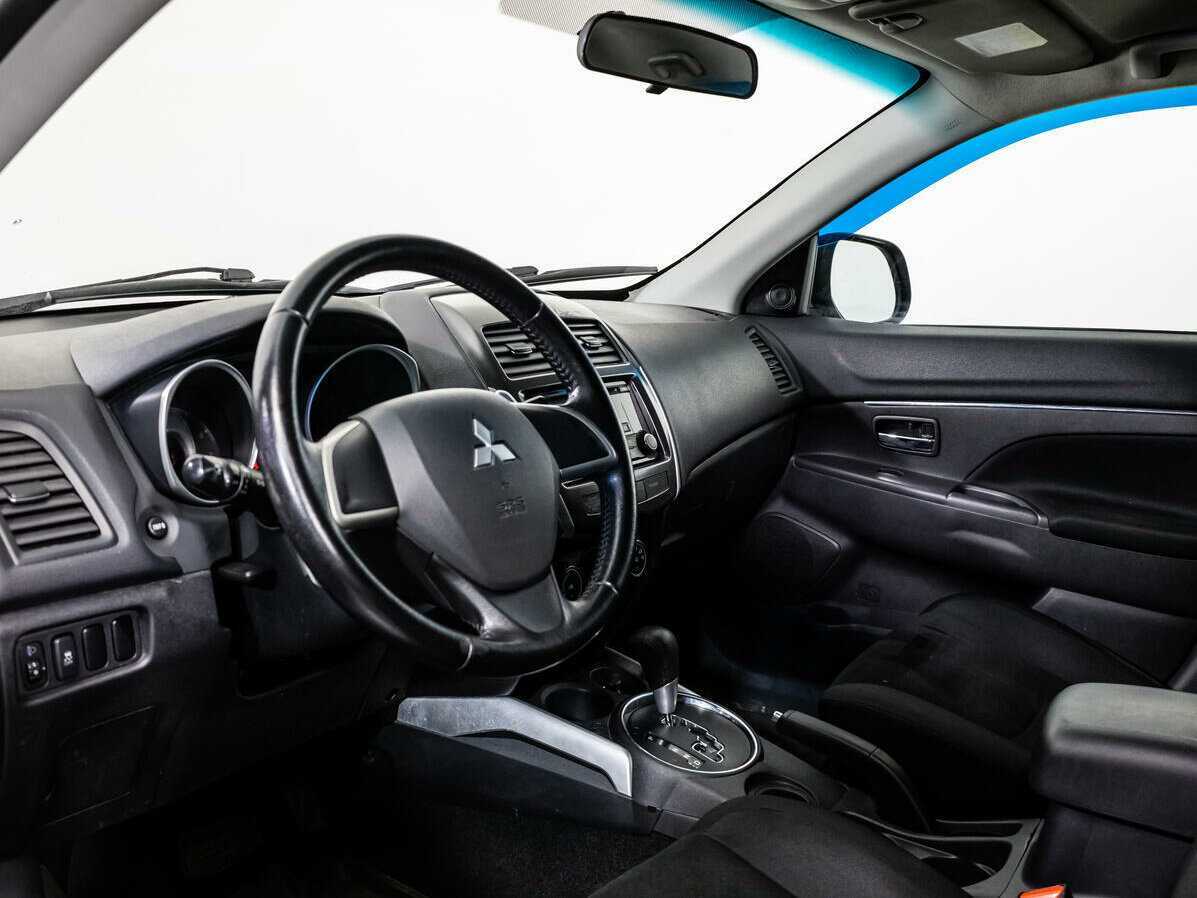 Купить Mitsubishi ASX с пробегом. Фото: #10