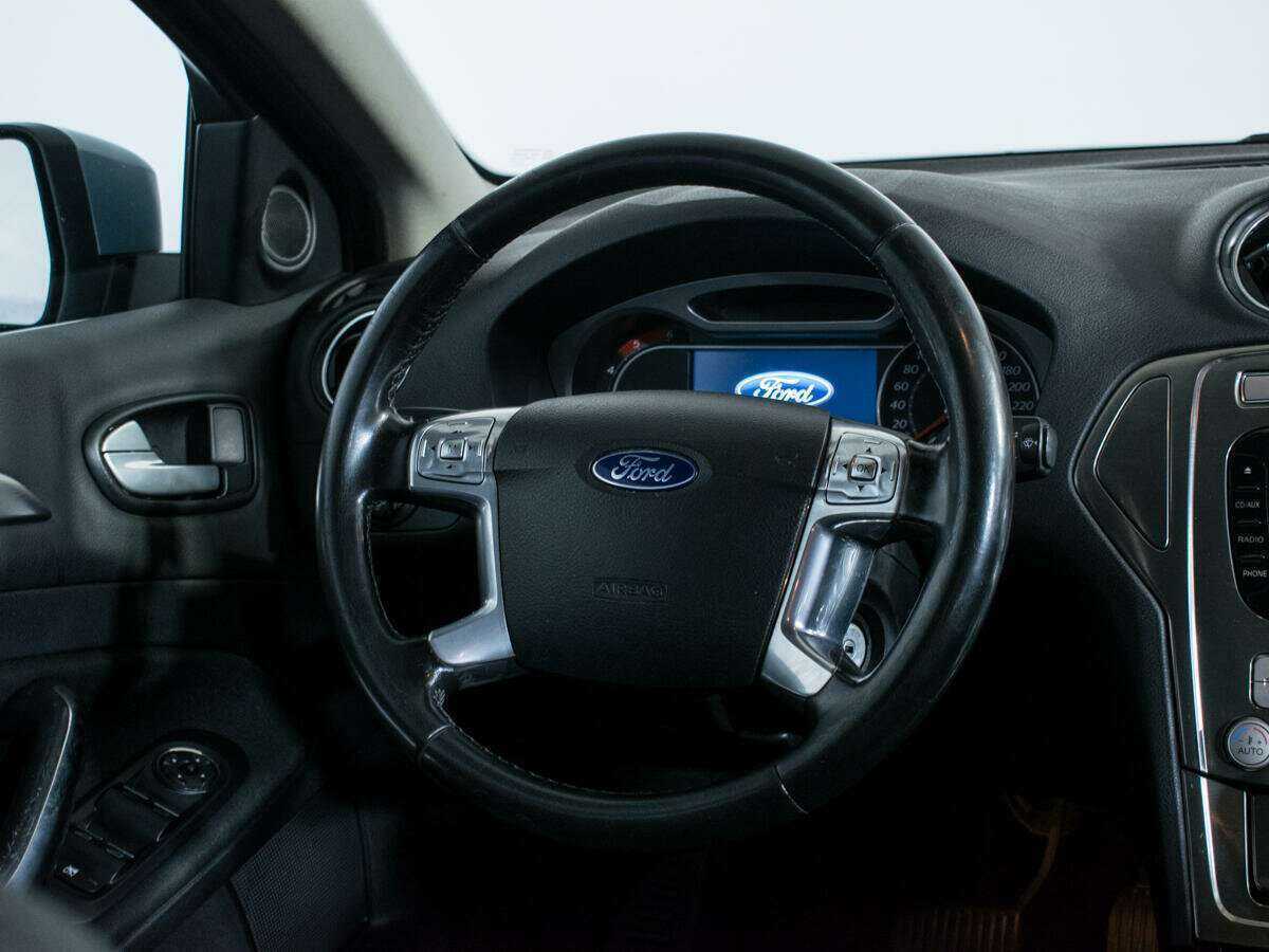 Купить Ford Mondeo с пробегом. Фото: #13