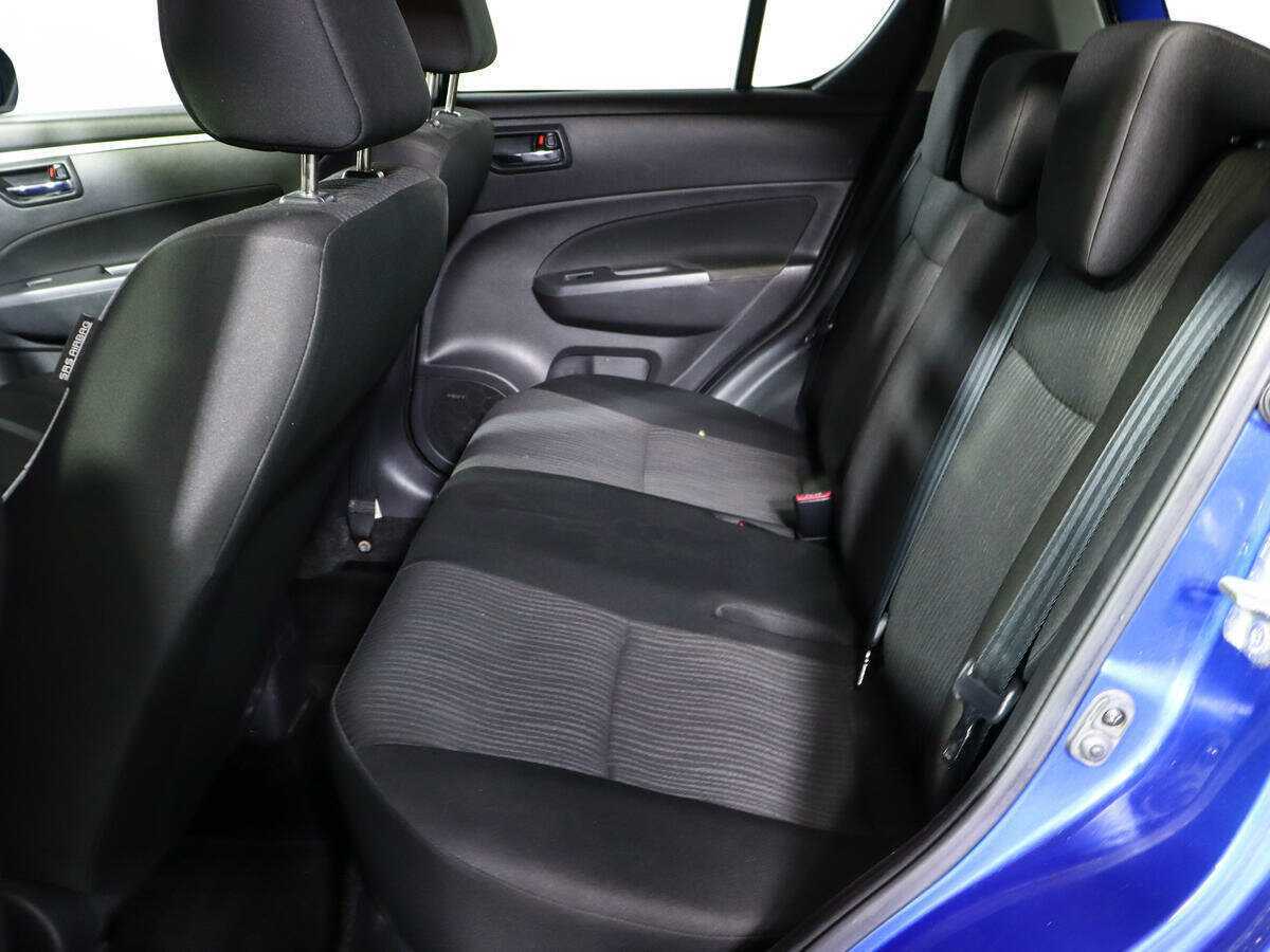 Купить Suzuki Swift с пробегом. Фото: #8