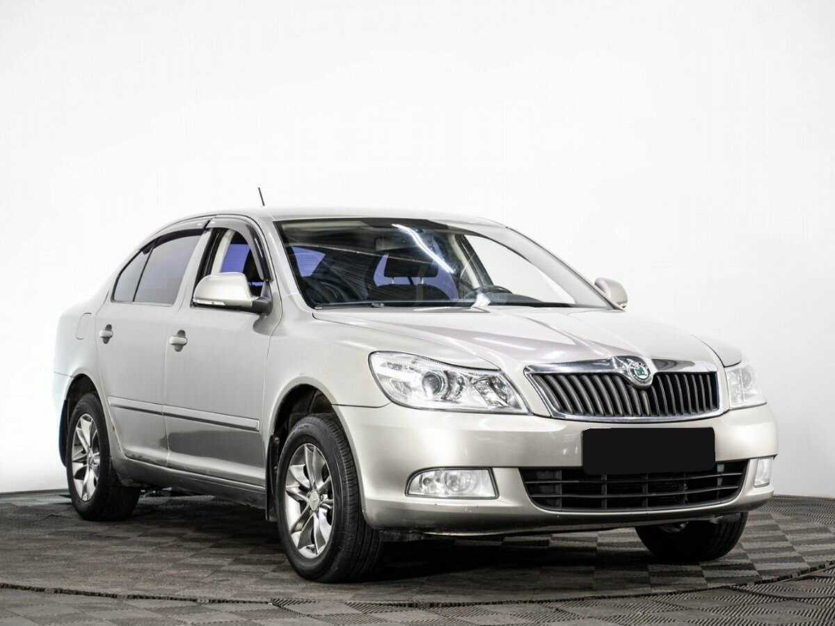 Купить Skoda Octavia с пробегом. Фото: #2