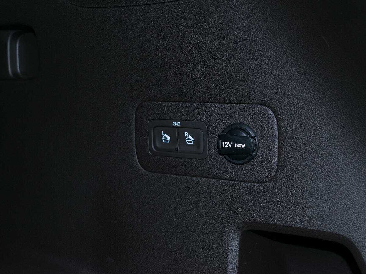 Купить Hyundai Santa Fe с пробегом. Фото: #5