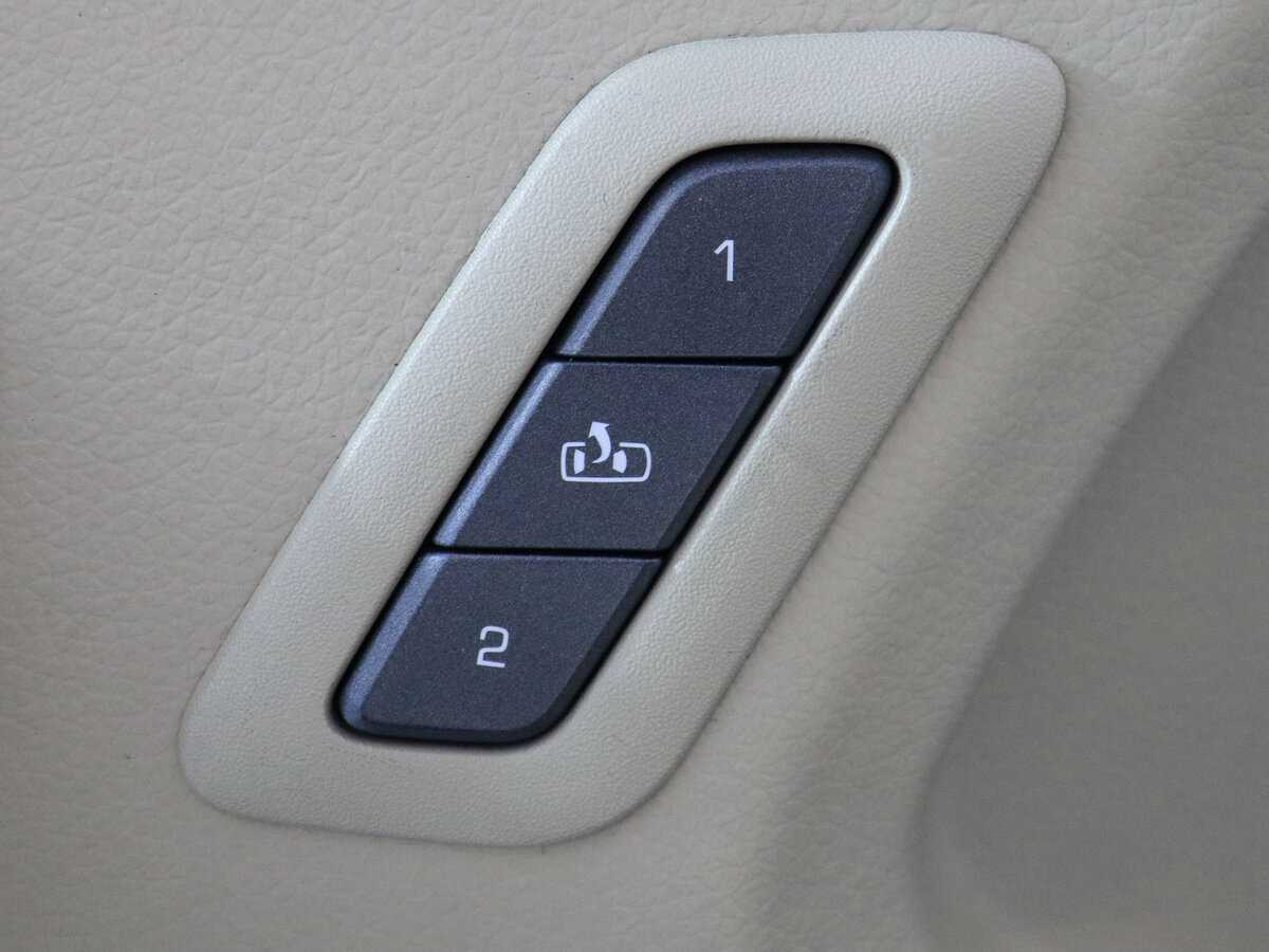 Купить Cadillac CTS с пробегом. Фото: #16