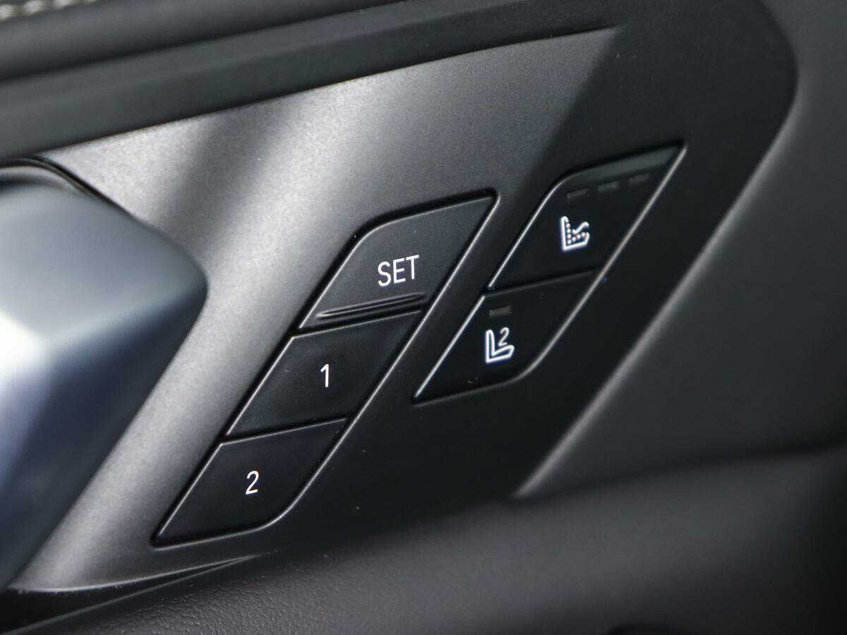 Купить BMW X5 с пробегом. Фото: #21