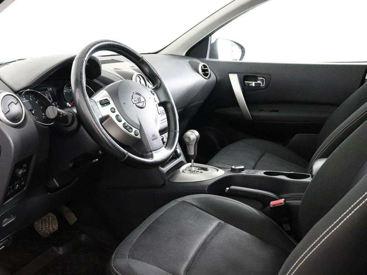 Купить Nissan Qashqai+2 с пробегом. Фото: #5
