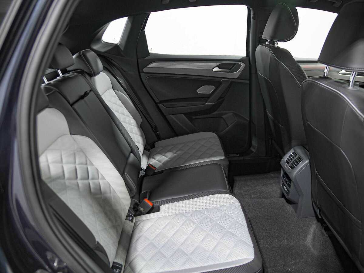 Купить Volkswagen Tayron с пробегом. Фото: #16