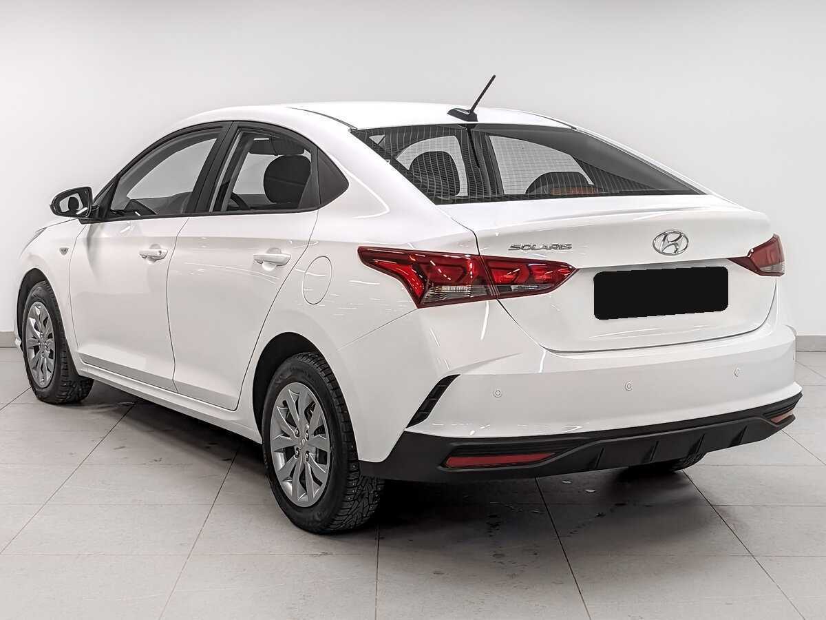 Купить Hyundai Solaris с пробегом. Фото: #6